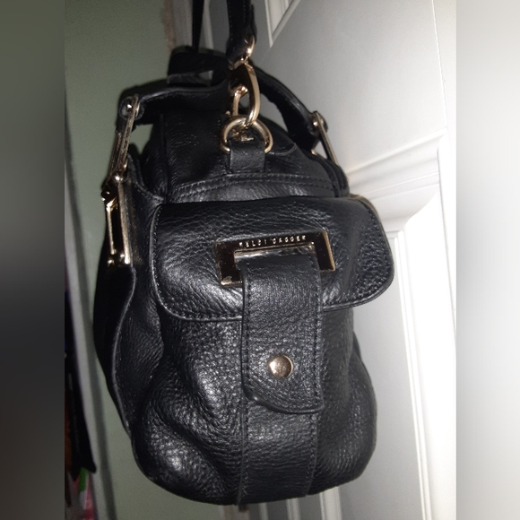 Kelsie Dragger Black Leather Shoulder bag - Picture 13 of 15